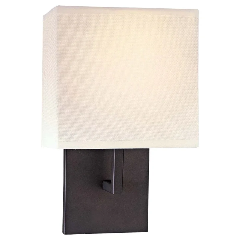 beeslighting12669886